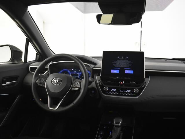 Toyota COROLLA Cross Hybrid 180 Dynamic | Elektr. a. klep | Blindspot | PDC