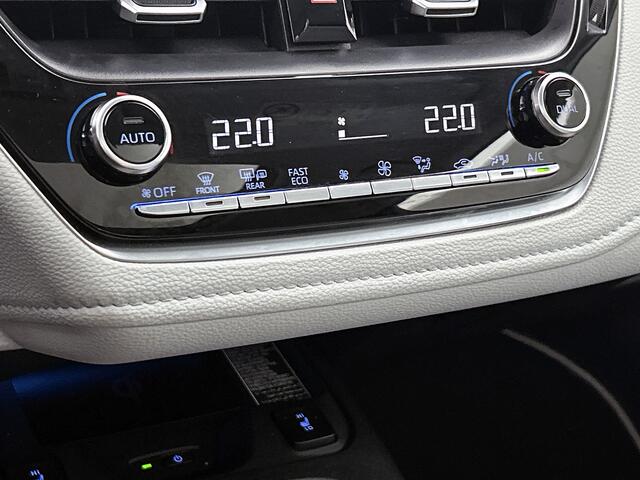Toyota COROLLA Touring Sports 2.0 Hybrid Premium | Schuif/kantel dak | JBL | Head-Up Display | dodehoek detectie | Stoel+stuurverwarming | Parkeersensoren voor+achter met assistent | Elektrische achterklep |