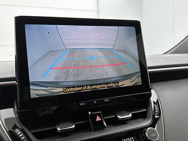 Toyota COROLLA Touring Sports Hybrid 140 Dynamic | Parkeersensoren Voor en Achter | Voorstoelen Verwarmd | Draadloze Telefoon Lader | Onderweg-naar-dealer