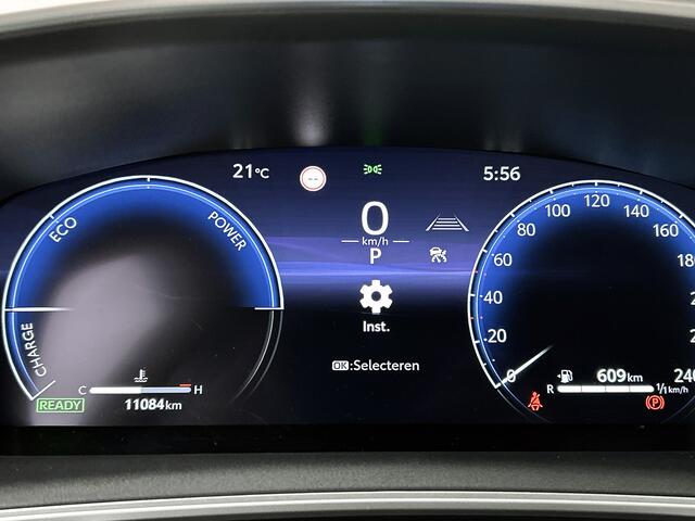 Toyota COROLLA Cross Hybrid 180 Dynamic | BTW voertuig | facelift model |Stoel+stuurverwarming | dodehoek detectie | Parkeersensoren voor+achter | Elektrische achterklep |