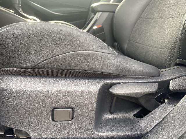 Toyota COROLLA Touring Sports 1.8 Hybrid NL Auto First Edition Navi Clima PDC Stoelverwarming