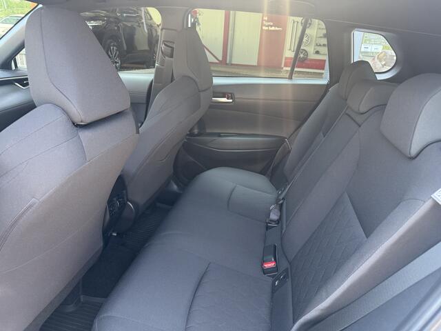 Toyota COROLLA Cross Hybrid 140 Active