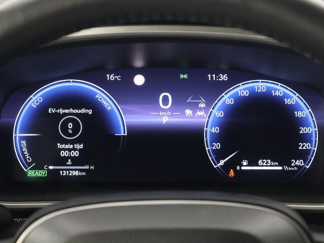 Toyota COROLLA Cross 2.0 High Power Hybrid First Edition | Stoelverwarming | Navigatie | Half Leder | Apple Carplay & AndroidAUTO | 1e eigenaar |
