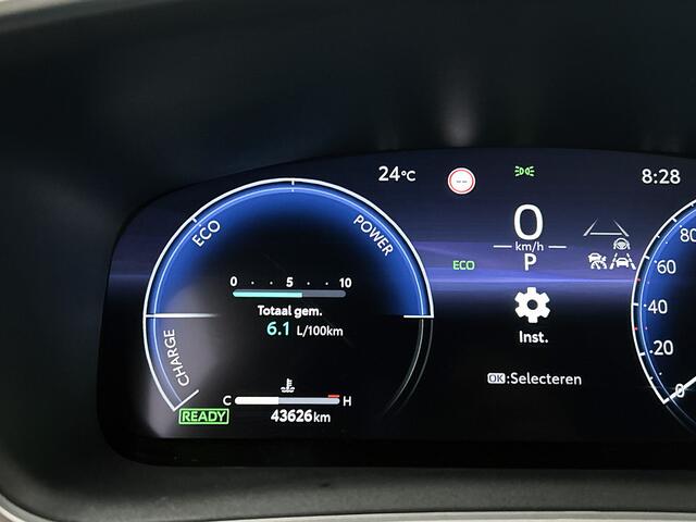 Toyota COROLLA Cross Hybrid 140 Style | BTW voertuig | Dodehoek detectie | Parkeersensoren voor+achter | Elektrische Achterklep | Navigatie | Apple CarPlay/Android Auto | Cruise Control Adaptive |