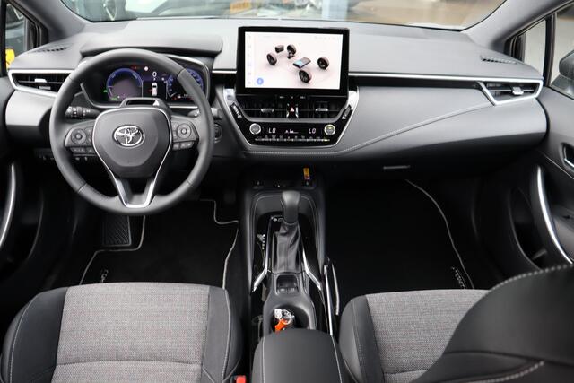 Toyota COROLLA Touring Sports Hybrid 140 Dynamic, Nieuw, Voordeel! ¤ 5.250
