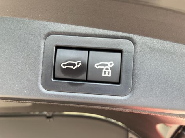 Toyota COROLLA Touring Sports Hybrid 140 GR Sport | Navigatie | Parkeersensoren | Elektrische achterklep
