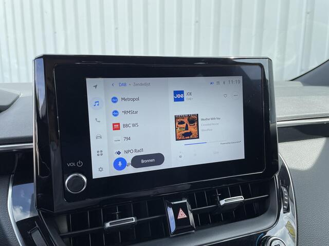 Toyota COROLLA Touring Sports 1.8 Hybrid GR-Sport | Trekhaak | LED | Navigatie | Climate Control | Cruise Control | Lichtmetalen velgen 17" | Achteruitrijcamera | Apple Carplay/Android Auto