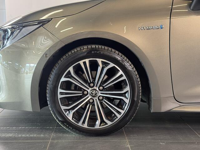 Toyota COROLLA Touring Sports 1.8 Hybrid Executive Limited | | Volleder | Head-Up Display | Stoelverwarming | Blind Spot Monitor |