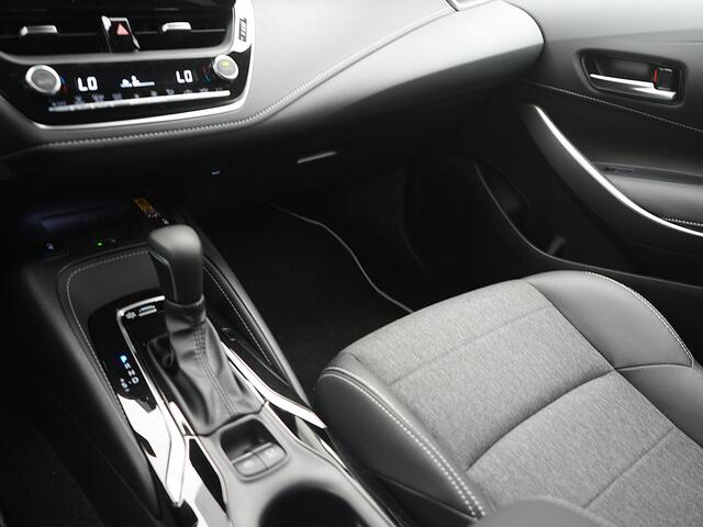 Toyota COROLLA Touring Sports Hybrid 200 PK Dynamic || Nieuw & Direct leverbaar|| Actieprijs|| incl. ¤ 5.000 korting||