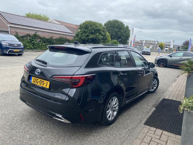 Toyota COROLLA Touring Sports Hybrid 140 Active Stoel/Stuurverwarming/Carplay