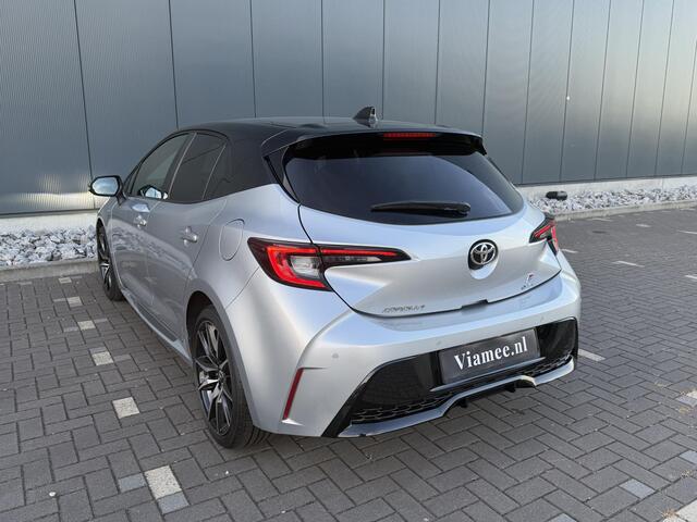 Toyota COROLLA Hybrid 140 GR Sport