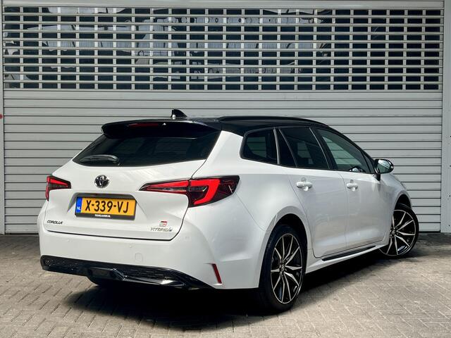 Toyota COROLLA Touring Sports Hybrid 140 GR Sport Rijklaarprijs!
