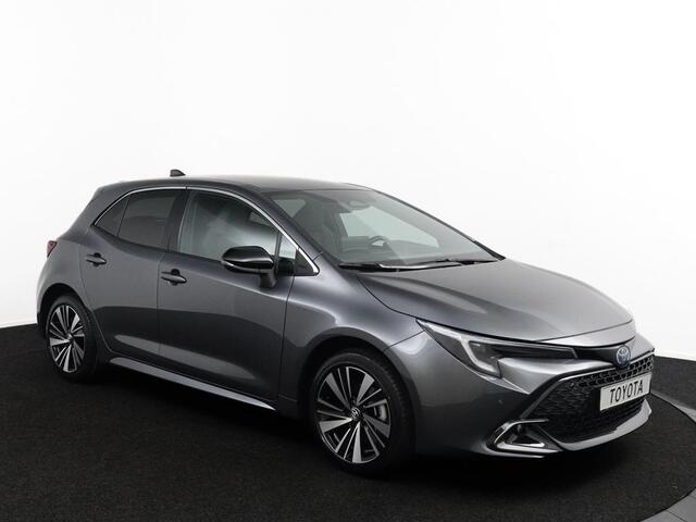 Toyota COROLLA Hybrid 140 Dynamic | Demo Voordeel! | Parkeersensoren | Stoelverwarming | Half lederen bekleding |