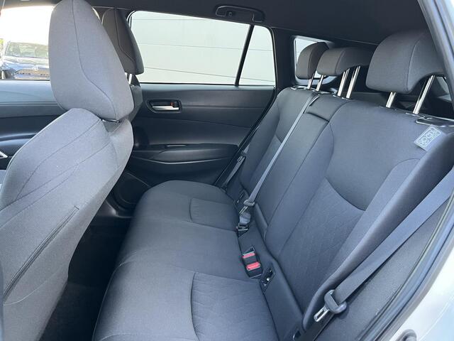 Toyota COROLLA Cross Hybrid 140 Style