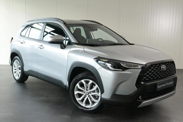 Toyota COROLLA Cross Hybrid 140 Style Limited, BSM, Parkeersensoren Stuur & Stoelverwarming, BSM, Sensoren!