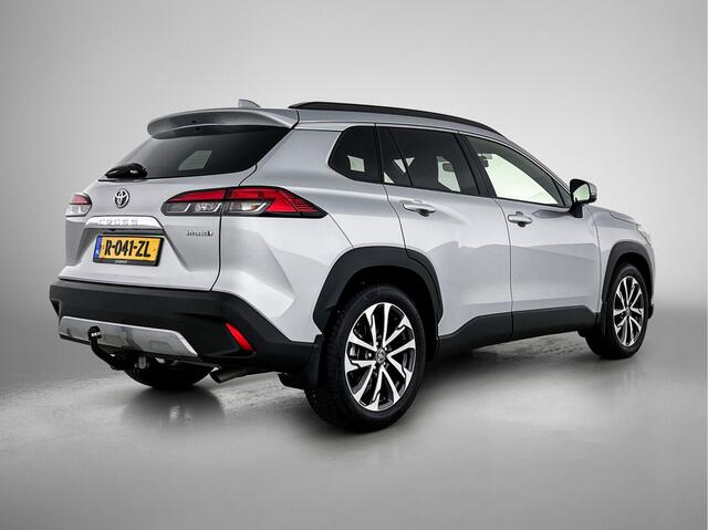 Toyota COROLLA Cross 2.0 Hybrid First Edition | Navigatie | Trekhaak |