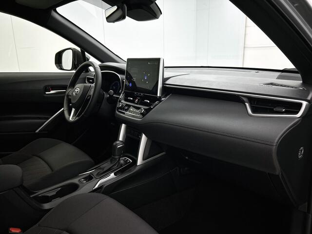 Toyota COROLLA Cross Hybrid 140 Style | BTW voertuig | Apple CarPlay/Android Auto | Climate Control | Cruise Control Adaptive | Achteruitrijcamera | Parkeersensoren voor+achter | Blind Spot Monitor |