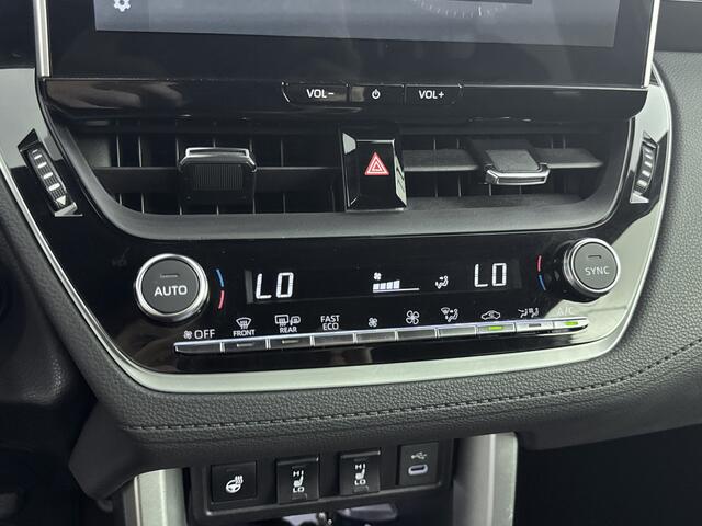 Toyota COROLLA Cross Hybrid 140 Dynamic Luxury | Parkeersensoren V+A | Stuur-Stoelverwarming |