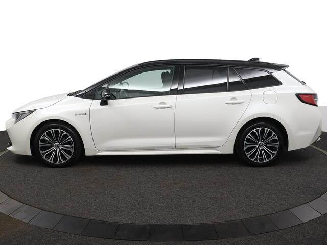 Toyota COROLLA Touring Sports 1.8 Hybrid Style Limited | Stoel- en Stuurwielverwarming | Head Up Display | Bi Tone | Privacy Glass | 10 Jaar Garantie! |