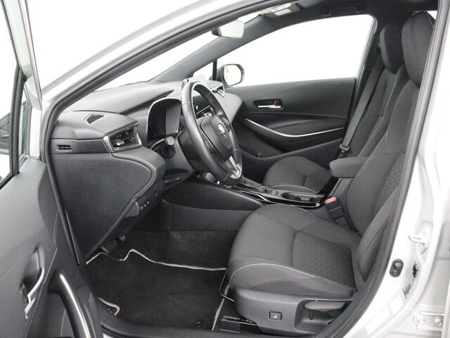 Toyota COROLLA 1.8 Hybrid Active | Stoelverwarming | Adaptive cruise | Camera | Navigatie | Parkeerhulp | Bluetooth | Lane assist | Climate control