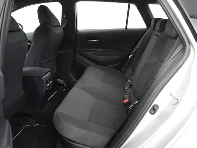 Toyota COROLLA 1.8 Hybrid Active | Stoelverwarming | Adaptive cruise | Camera | Navigatie | Parkeerhulp | Bluetooth | Lane assist | Climate control