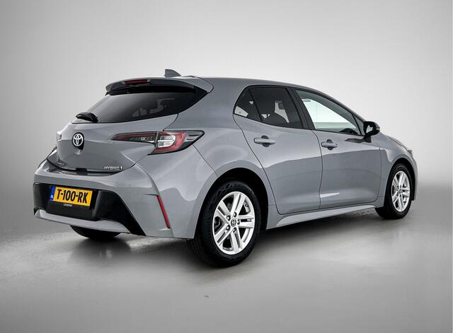 Toyota COROLLA 1.8 Hybrid Active | Apple CarPlay/Android Auto | Cruise Control Adaptive | Climate Control | Achteruitrijcamera | Bluetooth | Velgen |