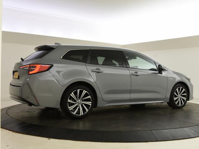 Toyota COROLLA Touring Sports 1.8 Hybrid Business Plus | Carplay | Keyless | DAB