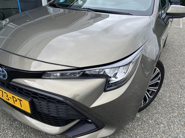 Toyota COROLLA Touring Sports 1.8 Hybrid Business Plus / Achteruitrij Camera / Stoelverwarming