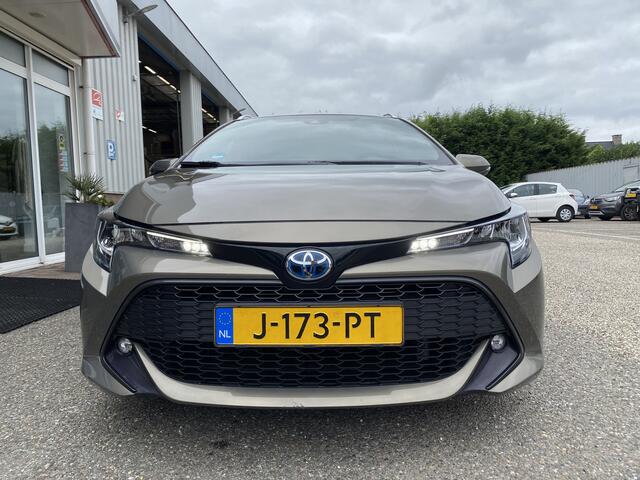 Toyota COROLLA Touring Sports 1.8 Hybrid Business Plus / Achteruitrij Camera / Stoelverwarming