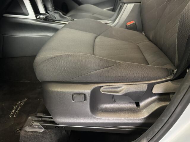 Toyota COROLLA Cross Hybrid 140 Style | Blind Spot Monitor | Elektrische achterklep |