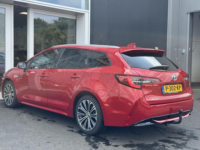 Toyota COROLLA Touring Sports 2.0 Hybrid Dynamic Limited Trekhaak | Dodehoekdetectie | Stoel/Stuurwiel verwarming | Parkeersensoren V+A | Apple Android Carplay |17 inch lichtmetalen velgen