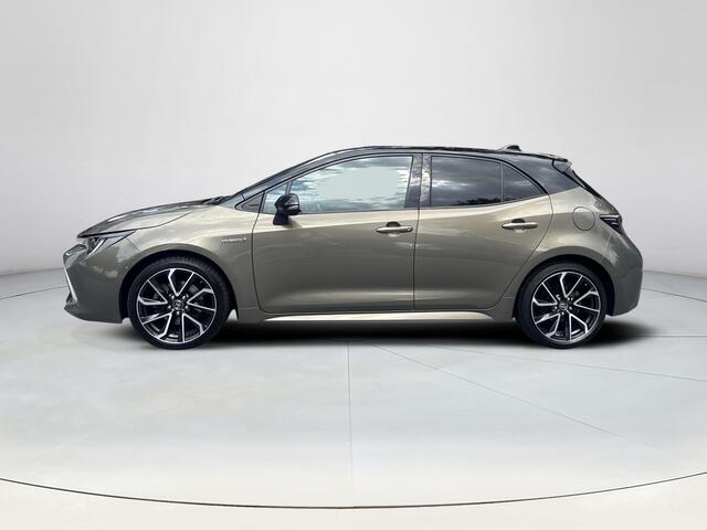 Toyota COROLLA 2.0 Hybrid Executive | 06-10141018 Voor meer informatie