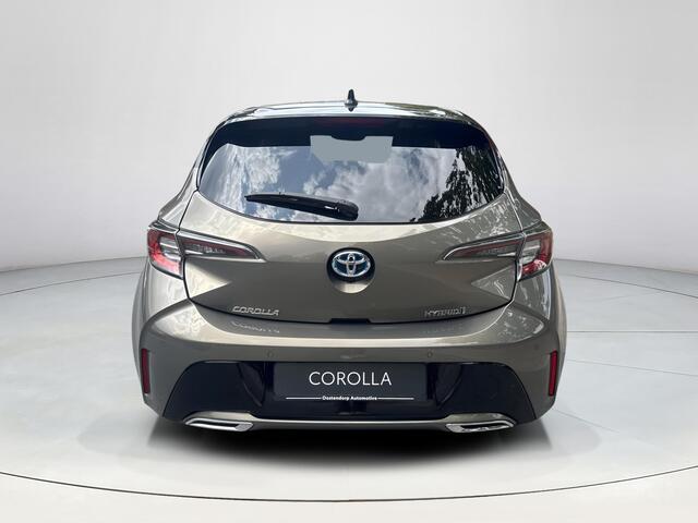 Toyota COROLLA 2.0 Hybrid Executive | 06-10141018 Voor meer informatie