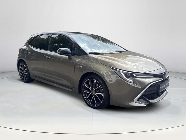 Toyota COROLLA 2.0 Hybrid Executive | 06-10141018 Voor meer informatie
