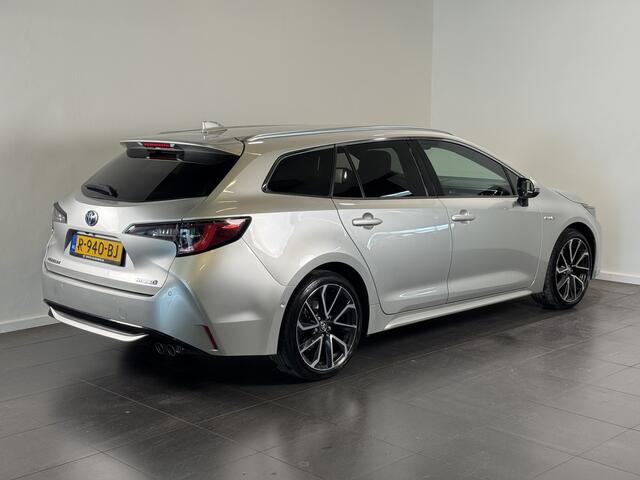Toyota COROLLA Touring Sports 2.0 Hybrid Executive | Head-up display | JBL audio | Stoel/stuurverwarming | Sportstoelen voor |