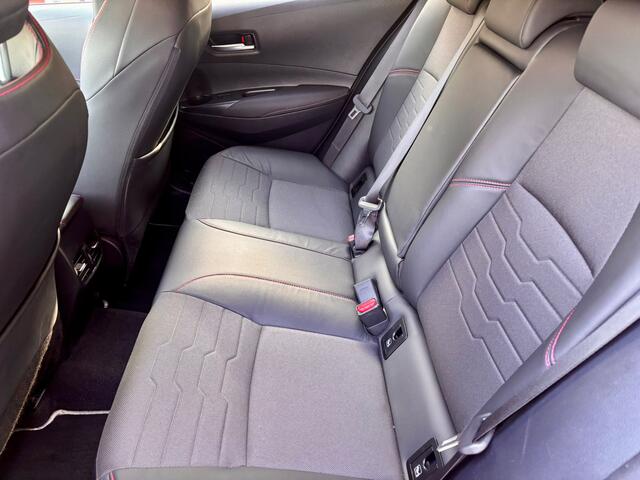 Toyota COROLLA 2.0 Hybrid Sport ,Navi ,Camera.