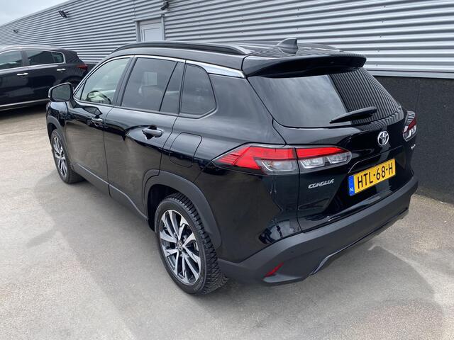 Toyota COROLLA Cross Hybrid 140 Style Dodehoekdetectie, Parkeersensoren voor + achter, Navigatie, Smart Key, Privacy glass, Elek. achterklep, NL-auto, BTW-auto