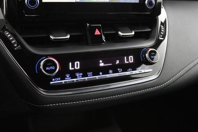 Toyota COROLLA Touring Sports 1.8 Hybrid First Edition | Trekhaak | Apple carplay - Android auto |