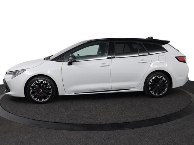 Toyota COROLLA Touring Sports 1.8 Hybrid GR-Sport | Apple Carplay/Android Auto | Stoelverwarming | Parkeercamera |