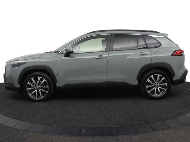 Toyota COROLLA Cross Hybrid 200 Style | Leder - stof bekleding | Trekhaak | Stoelverwarming | Parkeer sensoren |