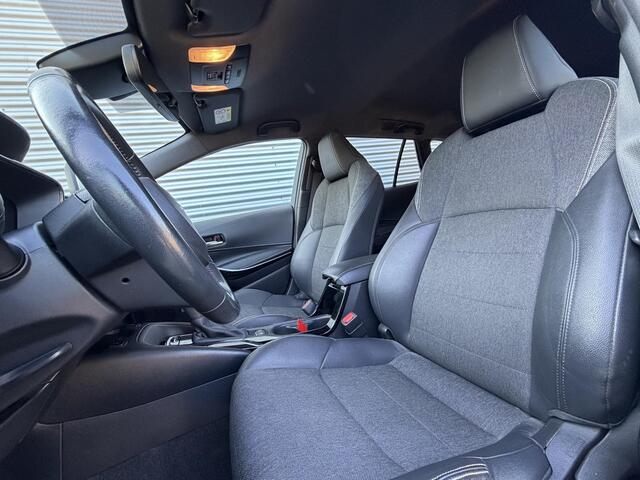 Toyota COROLLA Touring Sports 1.8 Hybrid Business Plus