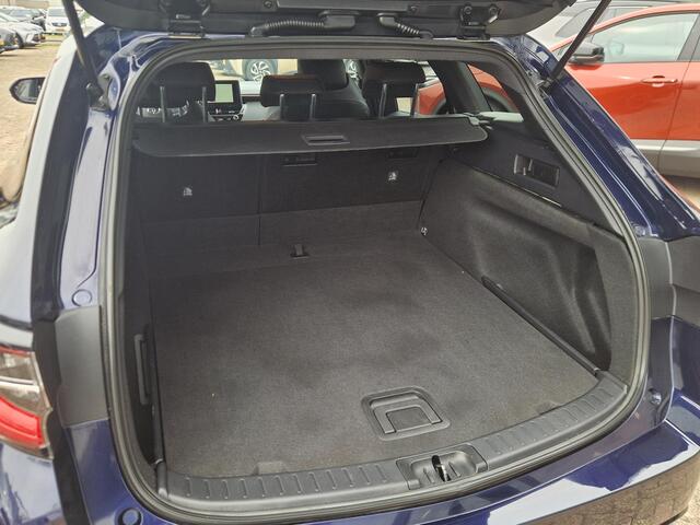 Toyota COROLLA Touring Sports 1.8 Hybrid GR-Sport