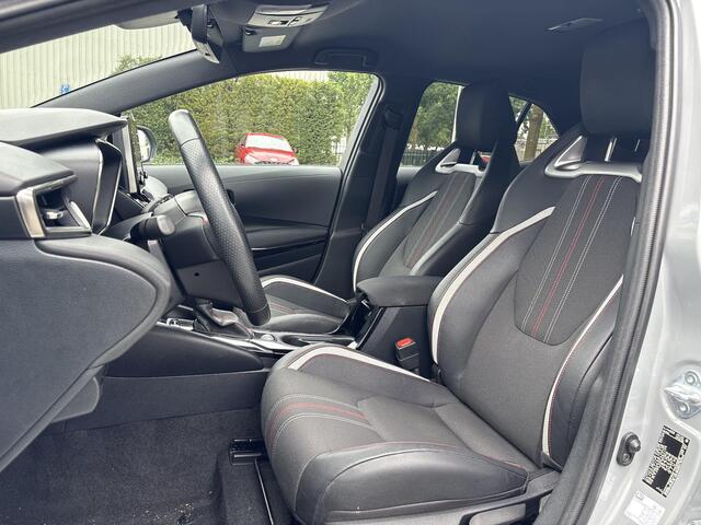 Toyota COROLLA 1.8 Hybrid GR-Sport **KEYLESS/ PARKEERSENSOREN/ ADAPTIEF CRUISE CONTROL**