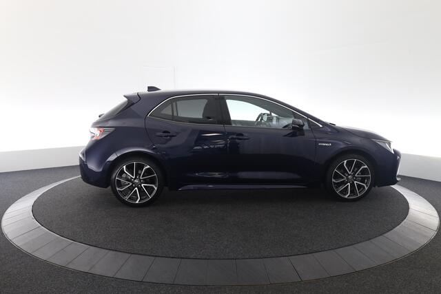 Toyota COROLLA 1.8 Hybrid Executive | Stoelverwarming