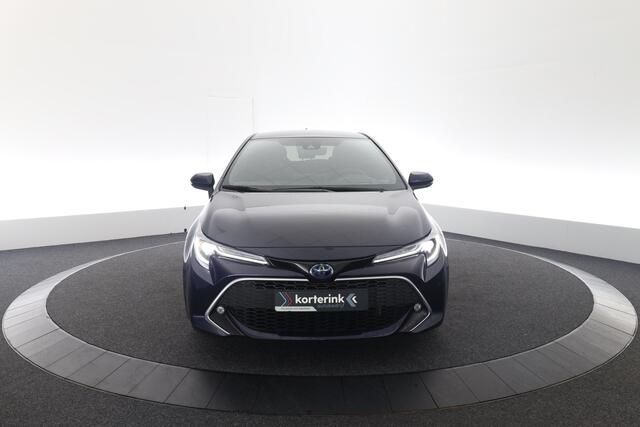 Toyota COROLLA 1.8 Hybrid Executive | Stoelverwarming