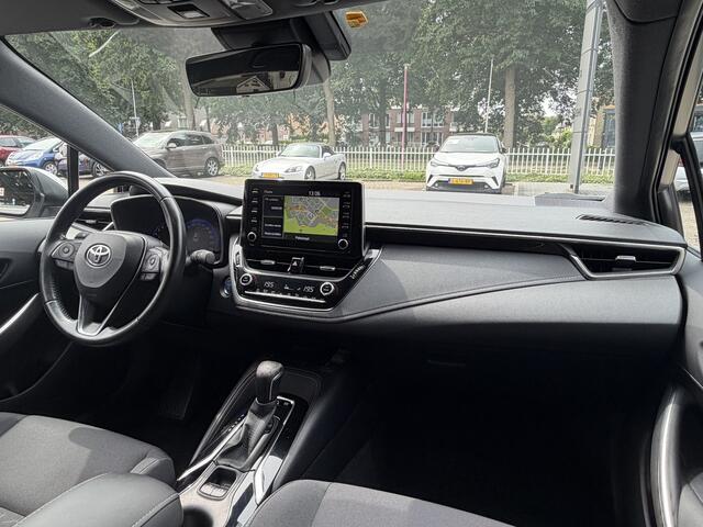 Toyota COROLLA Touring Sports 1.8 Hybrid Dynamic | GEEN AFLEVERKOSTEN | Trekhaak afneembaar, Elektrische achterklep, Stoelverwarming