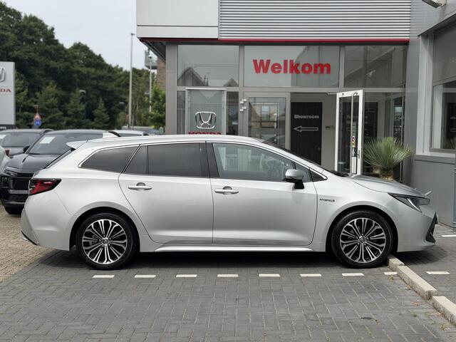 Toyota COROLLA Touring Sports 1.8 Hybrid Dynamic | GEEN AFLEVERKOSTEN | Trekhaak afneembaar, Elektrische achterklep, Stoelverwarming