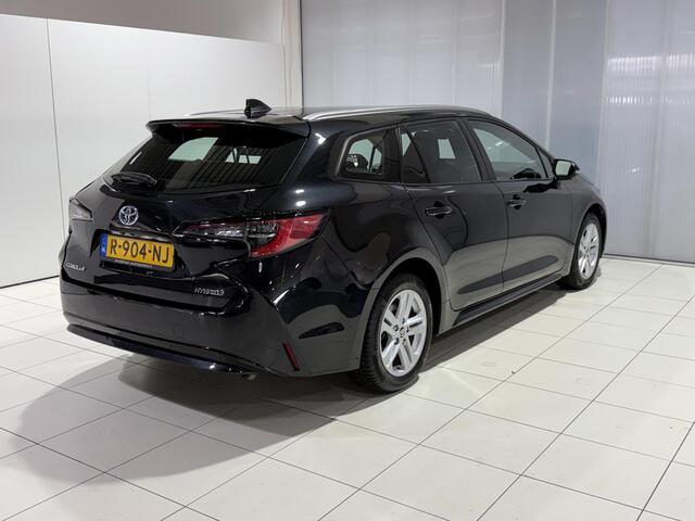 Toyota COROLLA Touring Sports 1.8 Hybrid Active | Camera | Navigatie | All season banden | Apple carplay/anroid auto | BTW Auto | Orgineel NL | 1e Eigenaar |