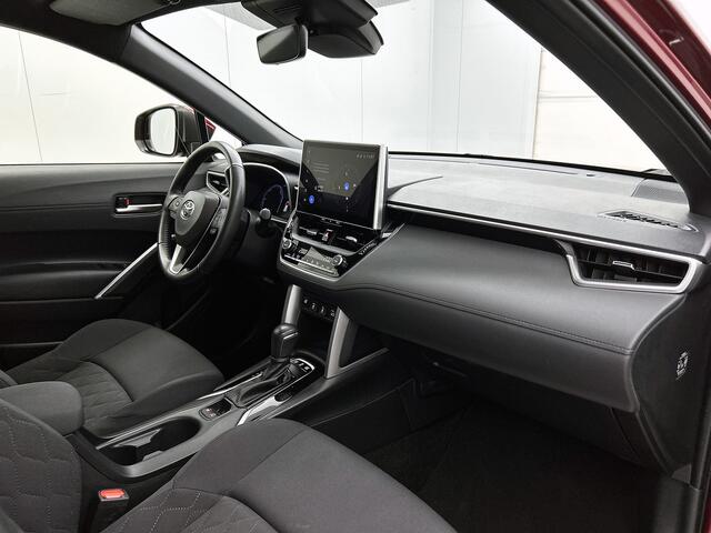 Toyota COROLLA Cross Hybrid 200 Style Limited | Dealer onderhouden | Stoel+stuurverwarming | Parkeersensoren voor+Achter | Dodehoek detectie | Draadloze telefoonlader | Apple CarPlay/Android Auto | Cruise Control Adaptive |