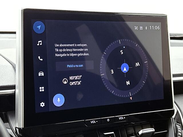 Toyota COROLLA Cross Hybrid 200 Style Limited | Dealer onderhouden | Stoel+stuurverwarming | Parkeersensoren voor+Achter | Dodehoek detectie | Draadloze telefoonlader | Apple CarPlay/Android Auto | Cruise Control Adaptive |